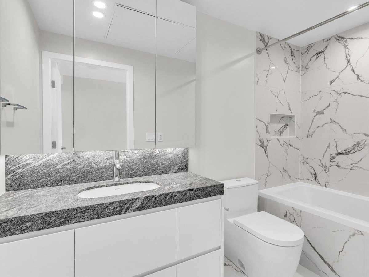 Primary Bedroom Photo of 307 3668 W 10th Avenue, Vancouver, BC