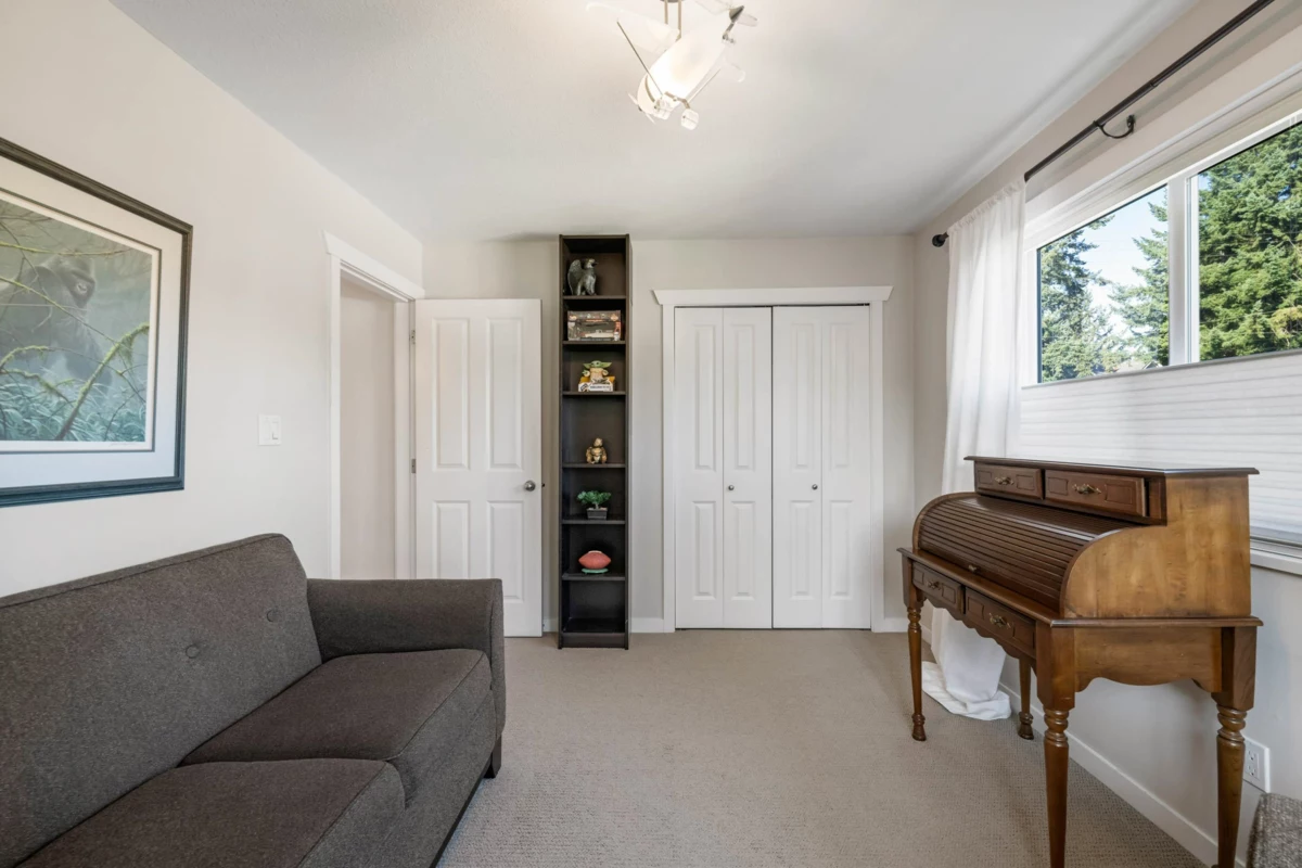 Entry Foyer Photo of 22784 88 Avenue, Langley, BC