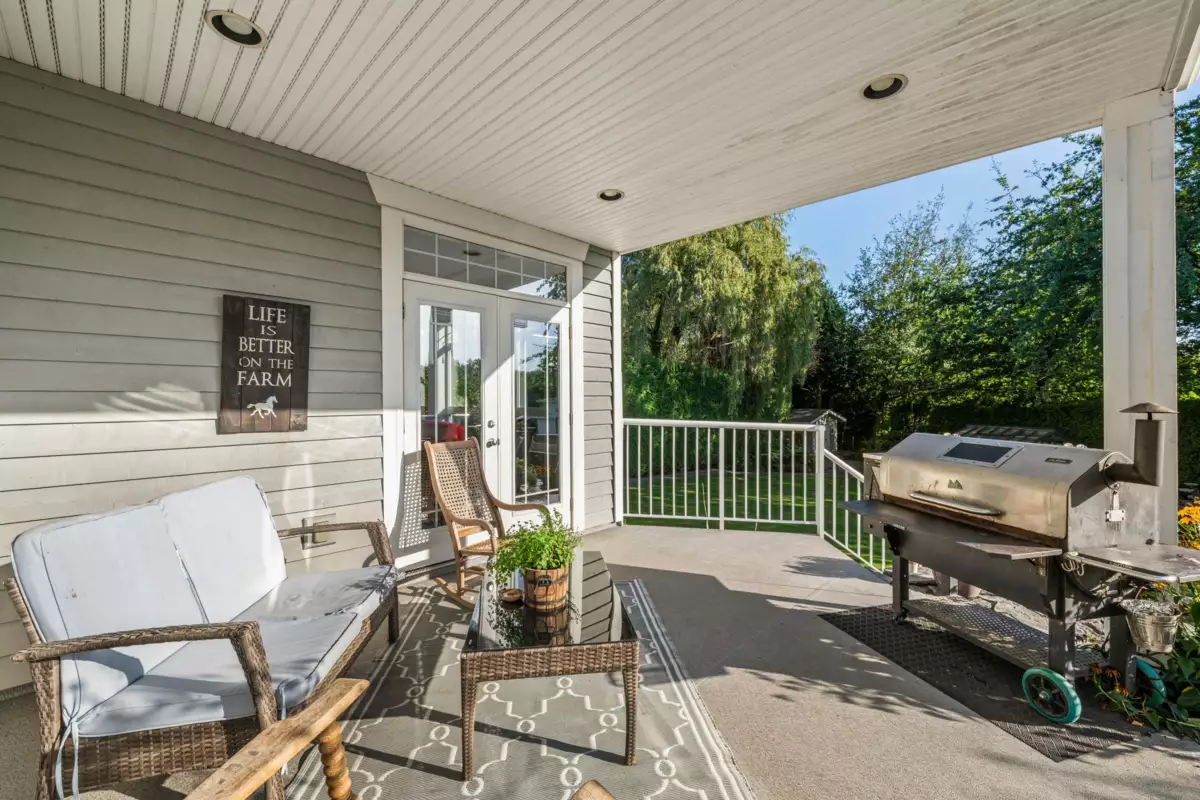 Garage Interior Photo of 22784 88 Avenue, Langley, BC