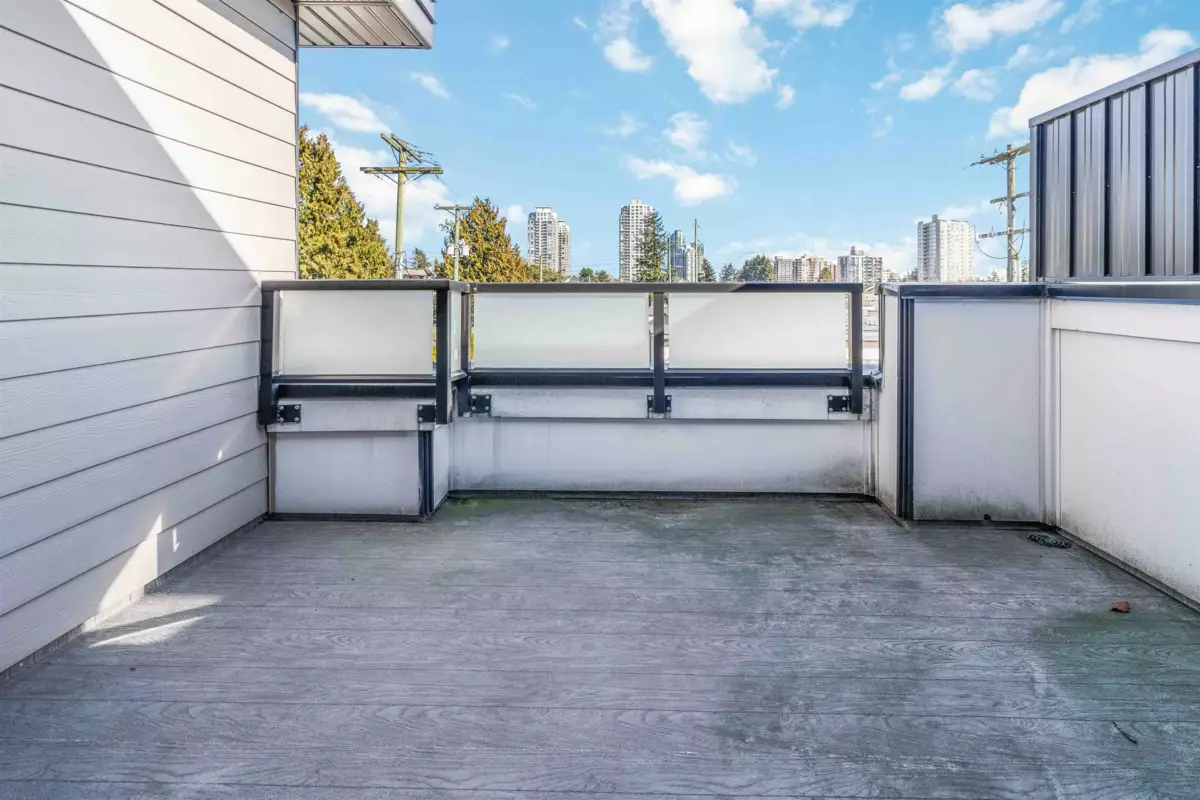 Entry Foyer Photo of 102 7088 Sperling Avenue, Burnaby, BC