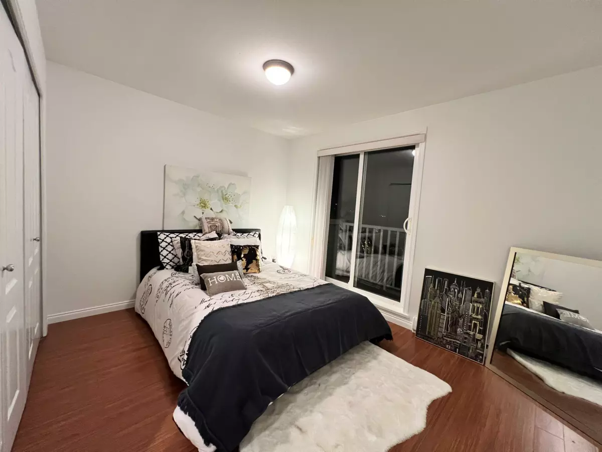 Pantry Photo of 3 5525 Halley Avenue, Burnaby, BC