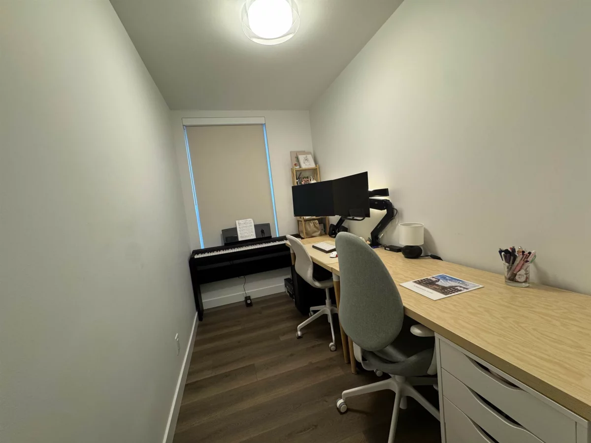 Kitchen Island Photo of 406 648 Lea Avenue, Coquitlam, BC