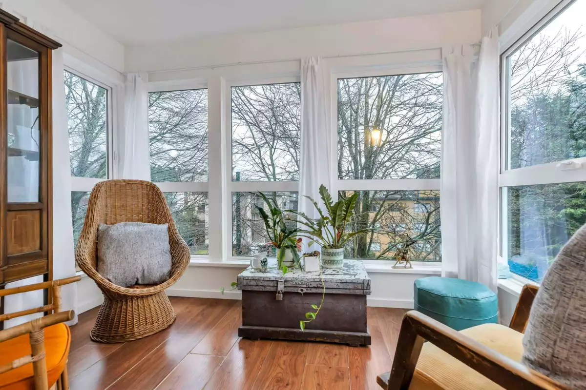 Laundry Room Photo of 406 2133 Dundas Street, Vancouver, BC