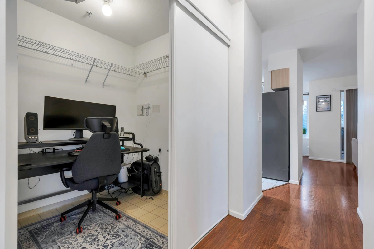 Loft / Bonus Room Photo of 406 2133 Dundas Street, Vancouver, BC