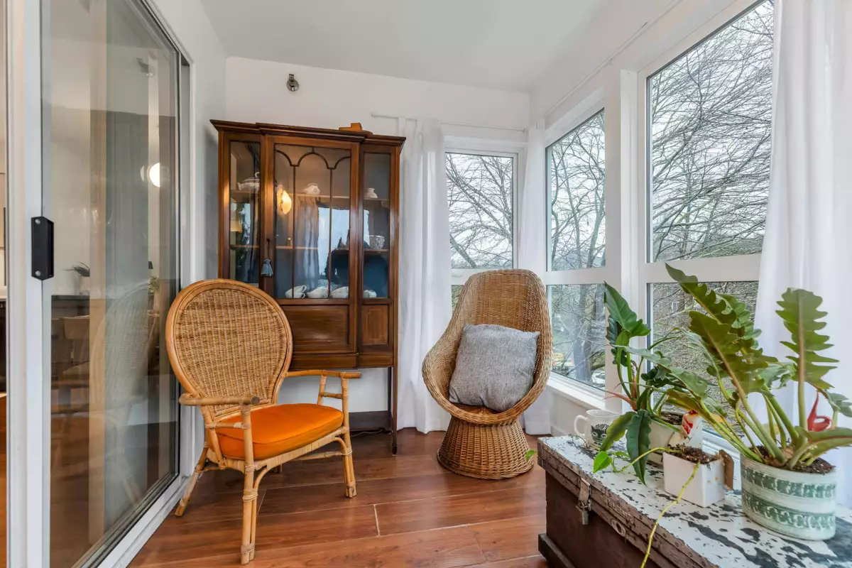 Mudroom Photo of 406 2133 Dundas Street, Vancouver, BC