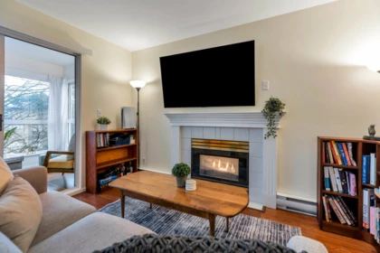 406 2133 Dundas Street, Vancouver, BC, Vancouver — Apartment/Condo for sale