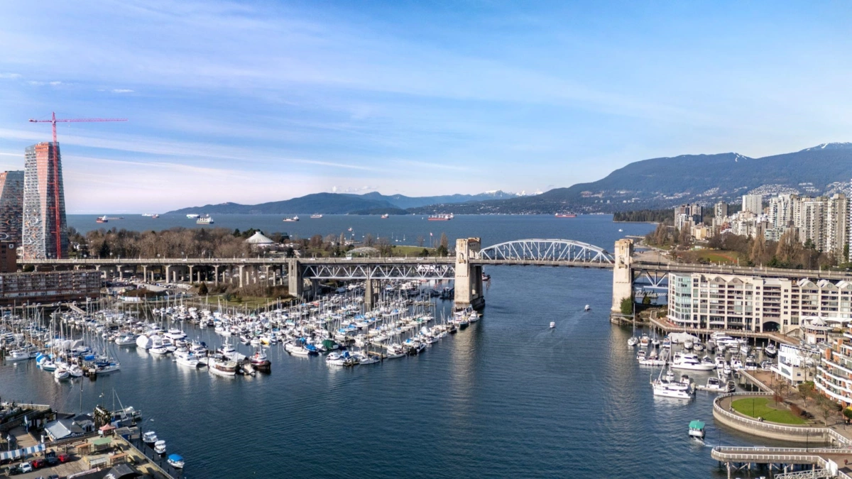 Neighborhood Park Photo Near 303 1501 Howe Street, Vancouver, BC