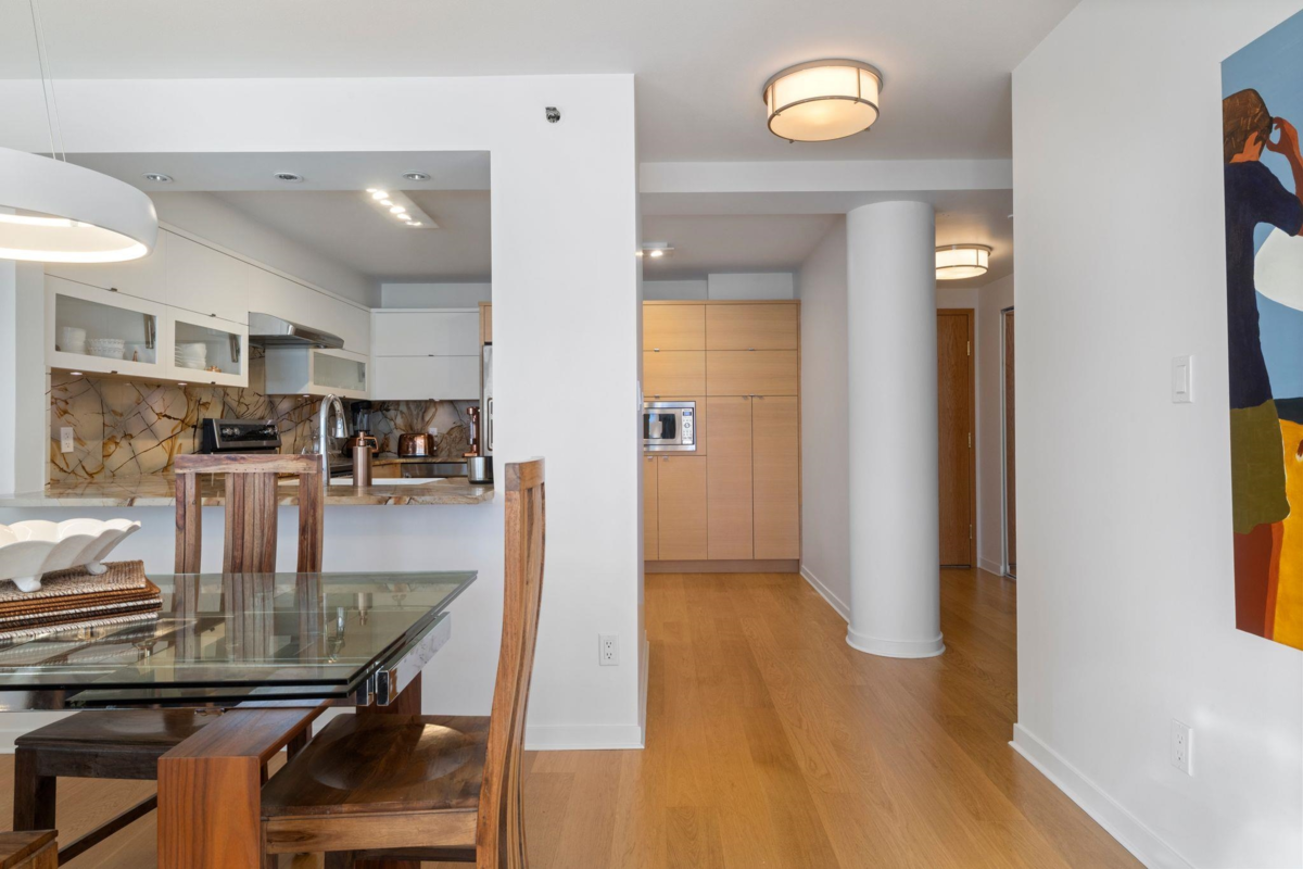 Primary Bathroom Photo of 303 1501 Howe Street, Vancouver, BC