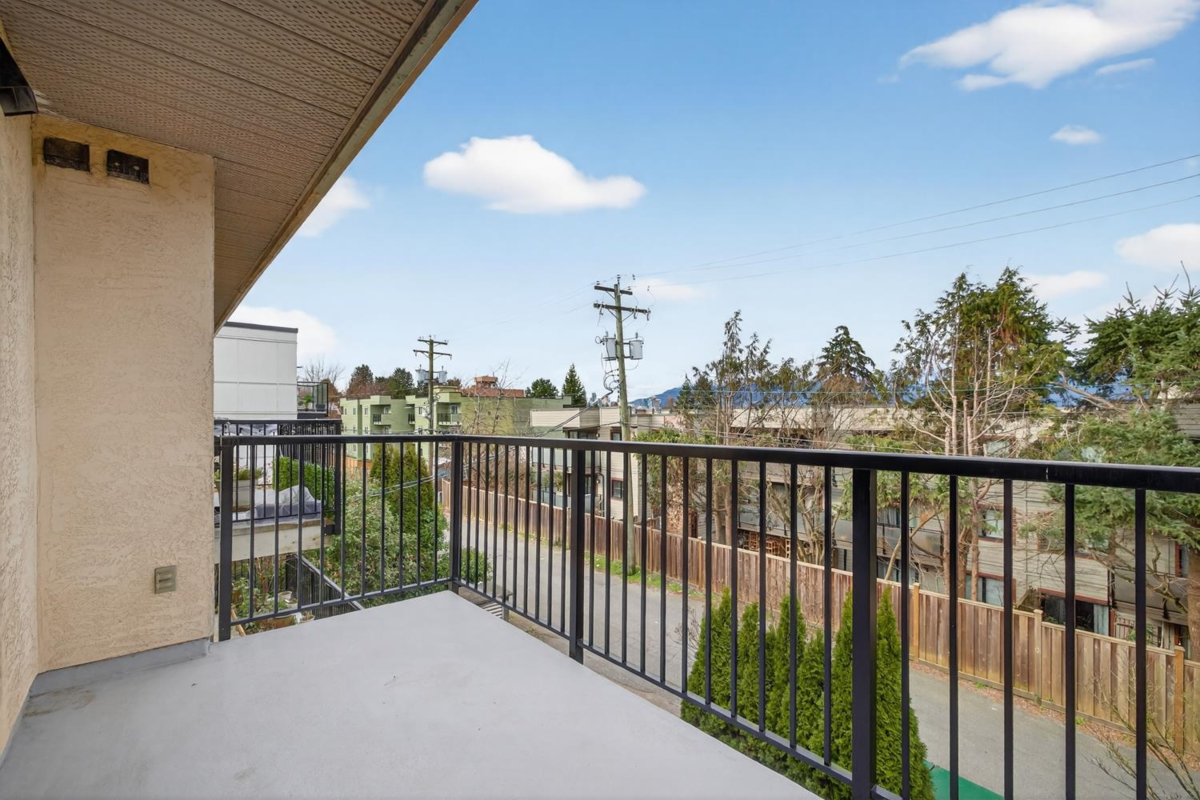 Bedroom 2 Photo of 310 1099 E Broadway, Vancouver, BC