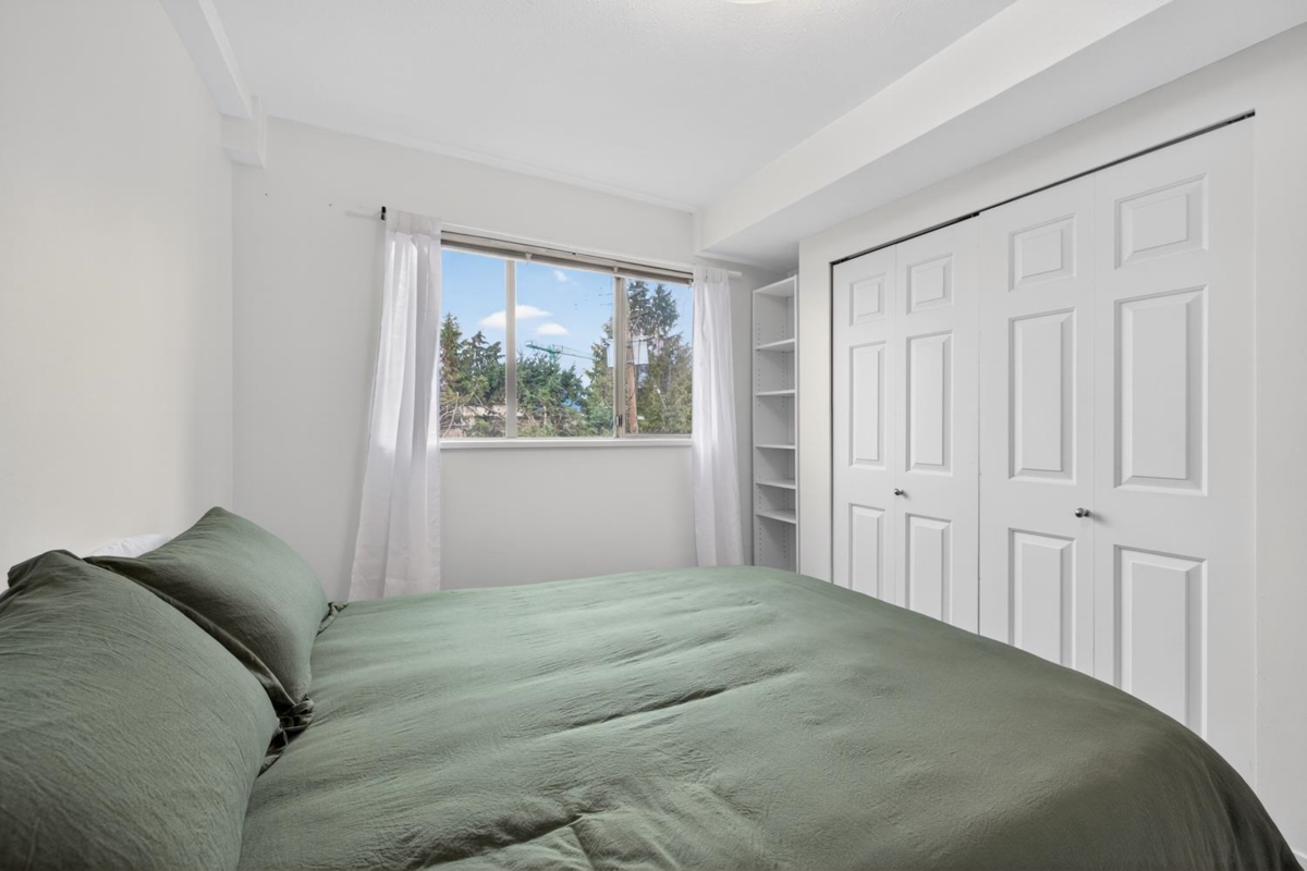 Office / Den Photo of 310 1099 E Broadway, Vancouver, BC