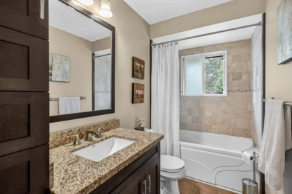 Guest Bathroom Photo of 21149 Glenwood Avenue, Maple Ridge, BC