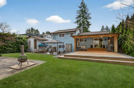 Staircase Photo of 21149 Glenwood Avenue, Maple Ridge, BC
