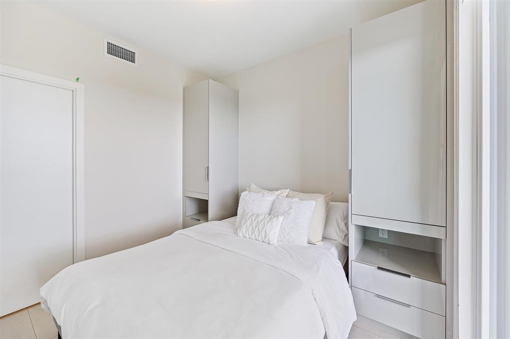 Staircase Photo of 1607 3538 Sawmill Crescent, Vancouver, BC