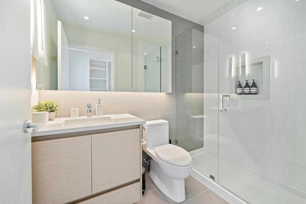 Walk-In Closet Photo of 1607 3538 Sawmill Crescent, Vancouver, BC