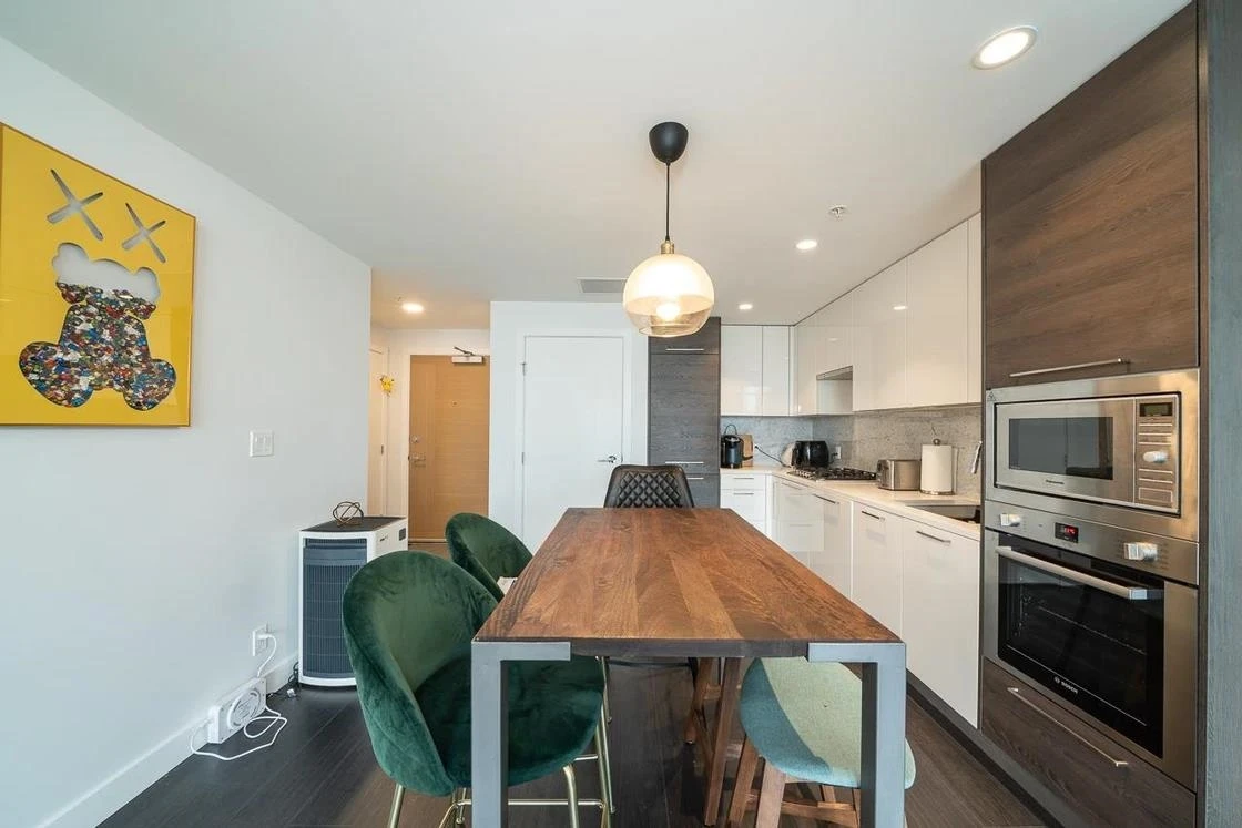 Family Room Photo of 1902 4458 Beresford Street, Burnaby, BC