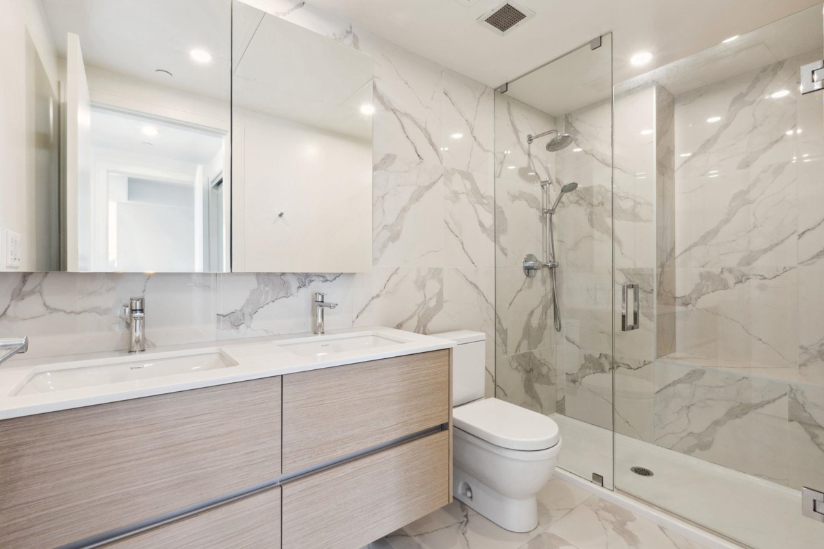 Breakfast Nook Photo of 1708 200 Klahanie Court, West Vancouver, BC