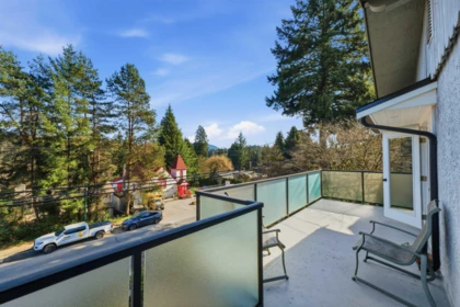 Office / Den Photo of 1911 Deep Cove Road, North Vancouver, BC
