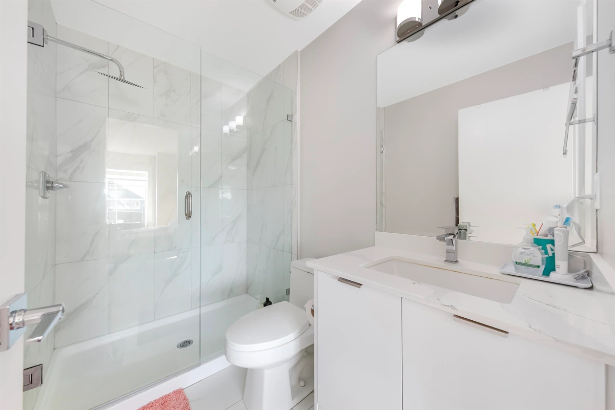 Bedroom 2 Photo of 7 7410 194 Street, Surrey, BC