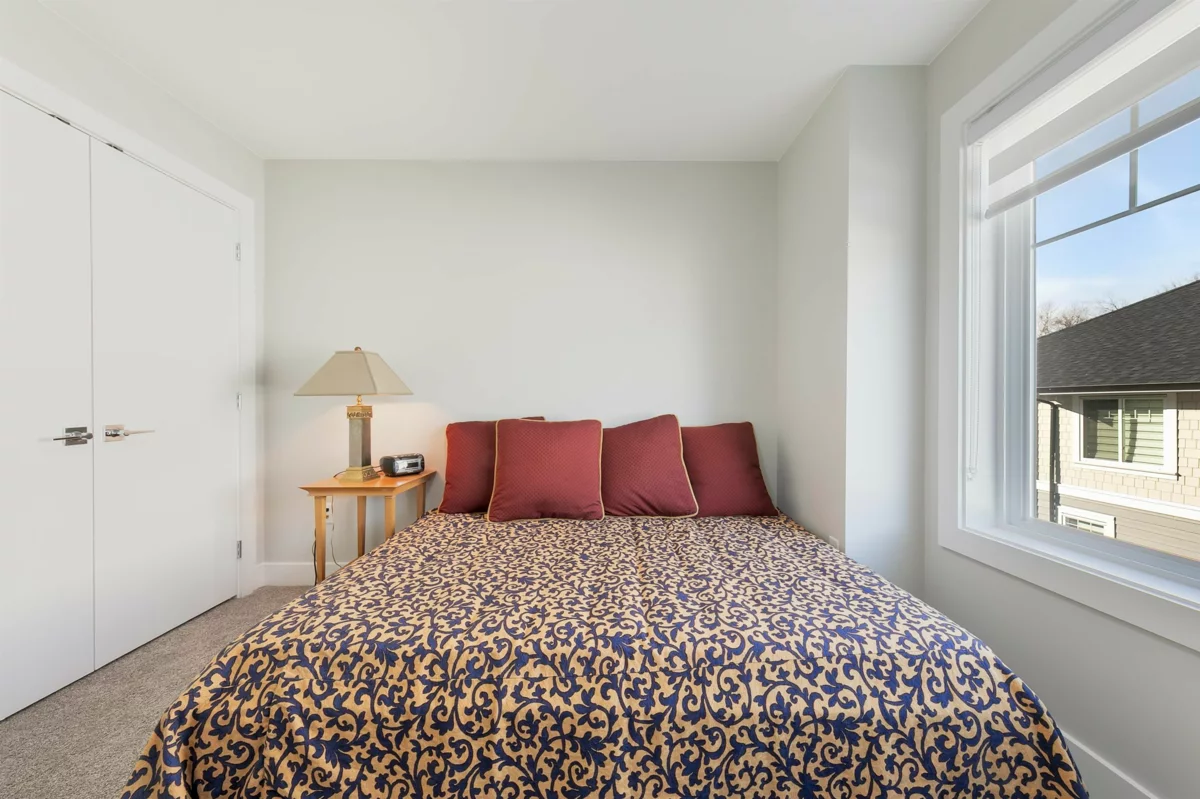 Bedroom 4 Photo of 7 7410 194 Street, Surrey, BC