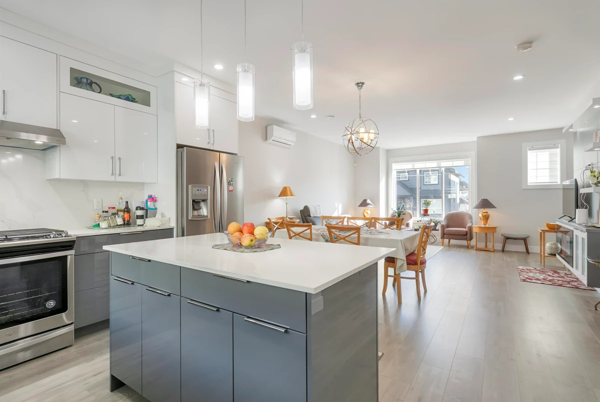 Breakfast Nook Photo of 7 7410 194 Street, Surrey, BC