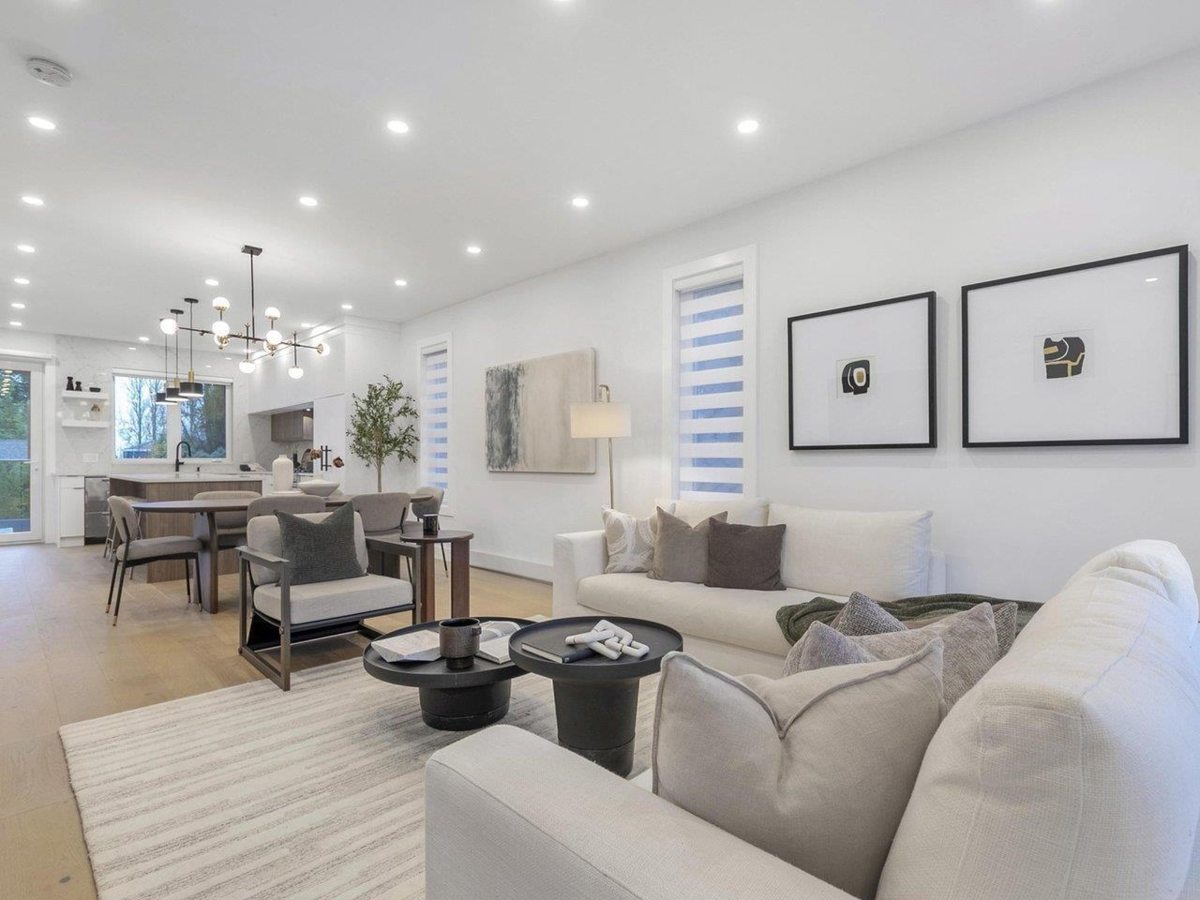 Kitchen Island Photo of 101 706 Smith Avenue, Coquitlam, BC