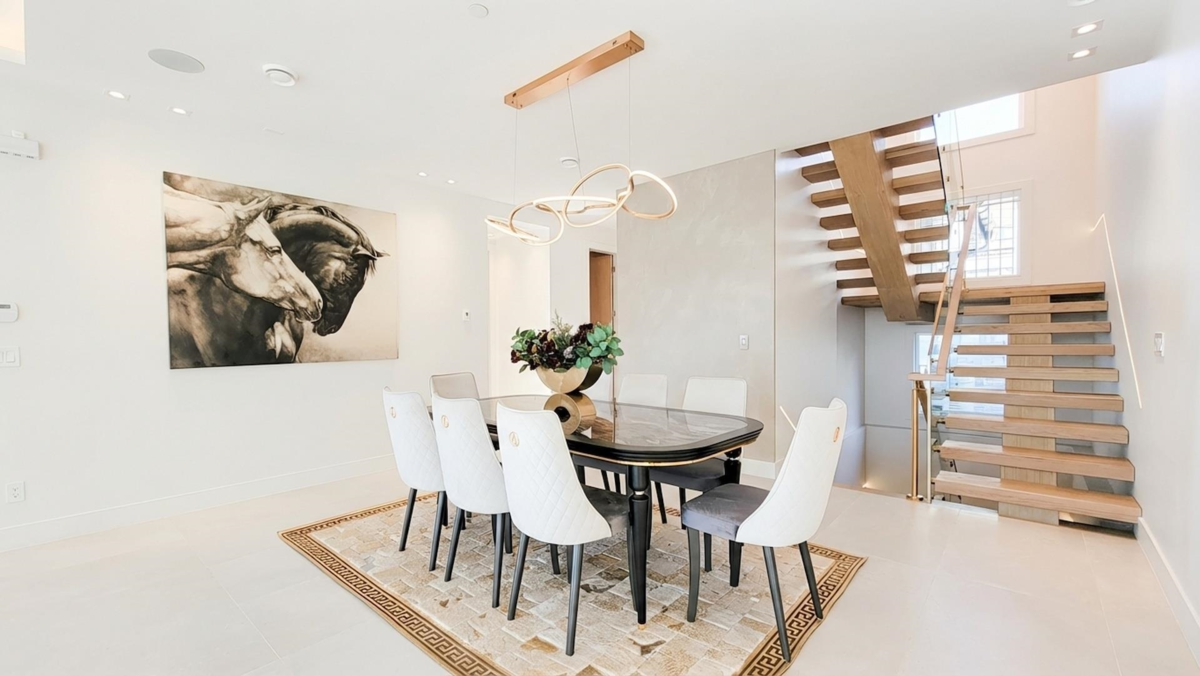 Breakfast Nook Photo of 2141 Jefferson Avenue, West Vancouver, BC