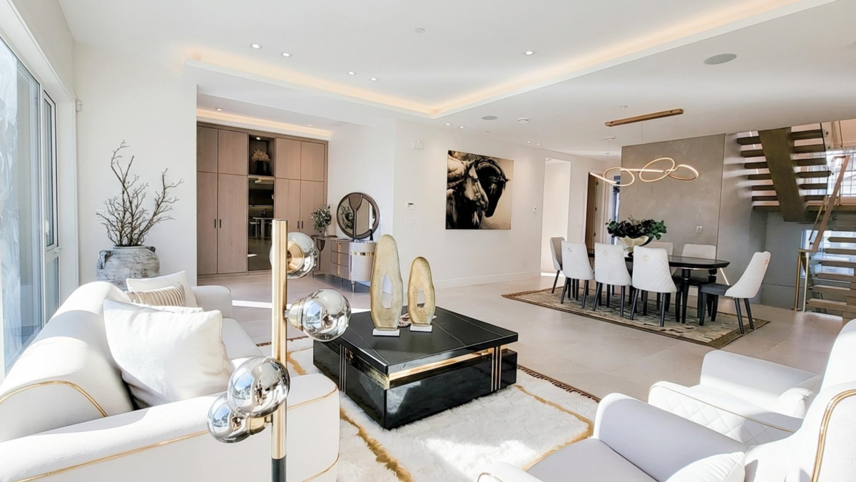 Pantry Photo of 2141 Jefferson Avenue, West Vancouver, BC