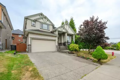 7599 149 Street, Surrey, BC, Surrey — Single Family Residence for sale