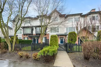 Swimming Pool Photo of 67 2450 161a Street, Surrey, BC