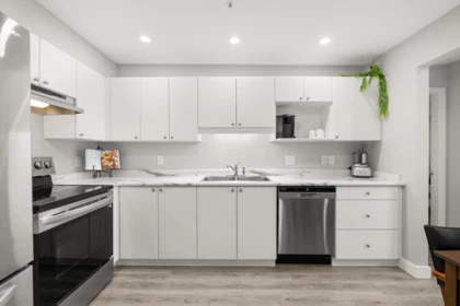 Kitchen Photo of 308 15895 84 Avenue, Surrey, BC
