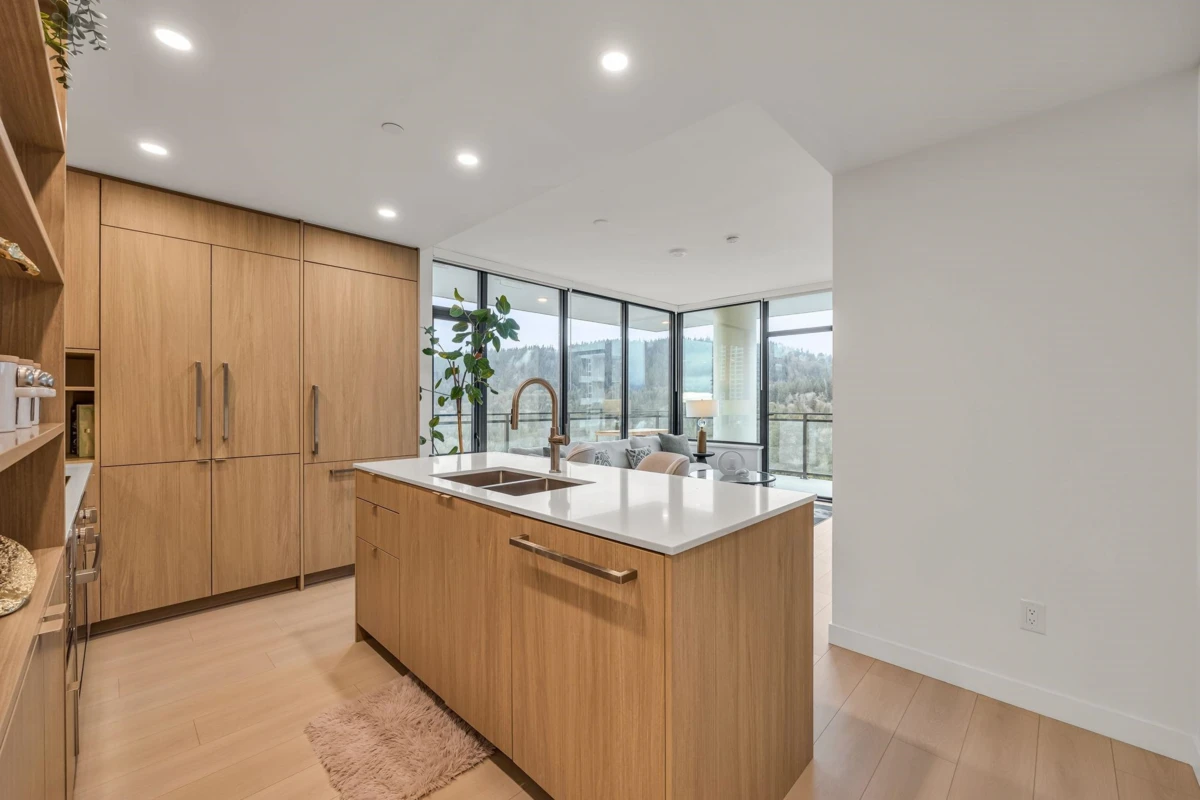 Dining Area Photo of 1705 626 Claremont Street, Coquitlam, BC