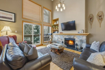8 4628 Blackcomb Way, Whistler, BC, Whistler — Townhouse for sale