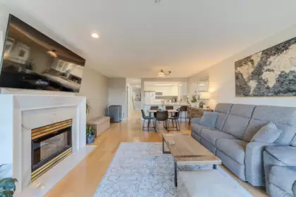 Kitchen Photo of 6 2150 SE Marine Drive, Vancouver, BC