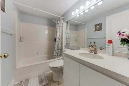 Primary Bathroom Photo of 6 2150 SE Marine Drive, Vancouver, BC