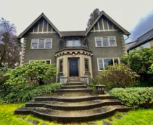 4634 W 2nd Avenue, Vancouver, BC