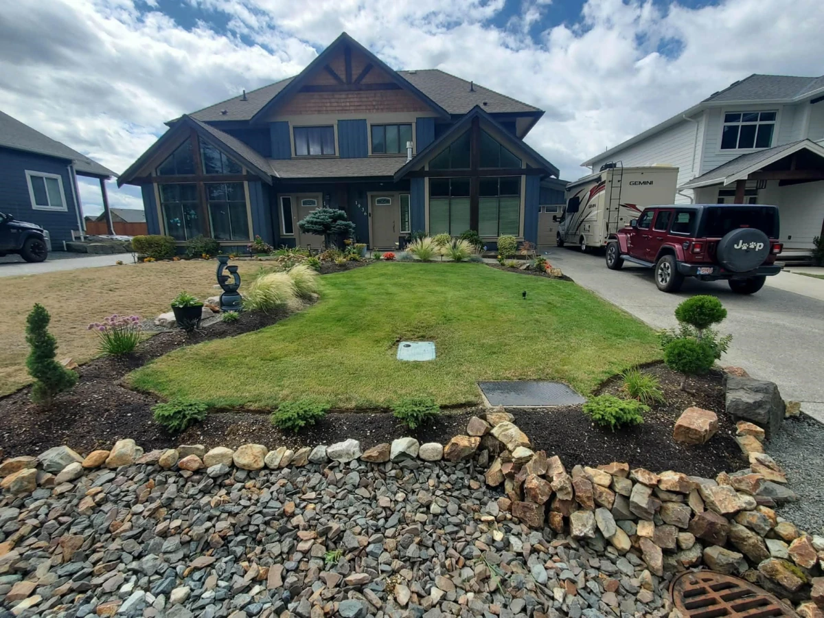 Exterior Rear Photo of 1936 Woodside Boulevard, Agassiz, BC