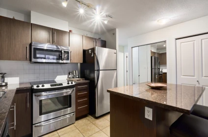 401 2138 Madison Avenue, Burnaby, BC, Burnaby — Apartment/Condo for sale
