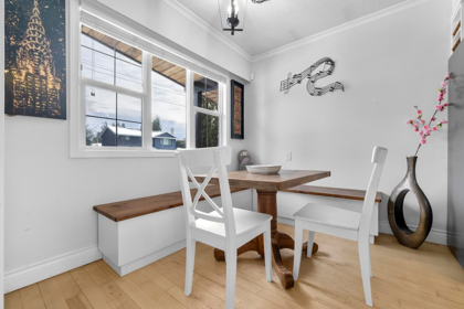 Kitchen Island Photo of 26953 28a Avenue, Langley, BC