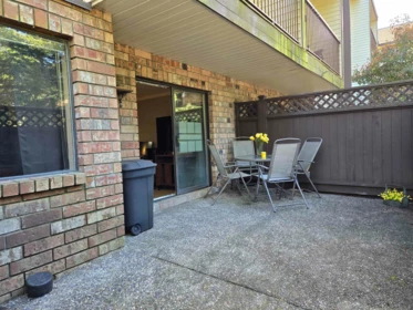 Breakfast Nook Photo of 103 13775 74 Avenue, Surrey, BC