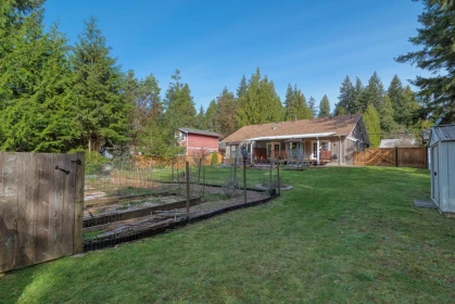 Swimming Pool Photo of 8029 Southwood Road, Halfmoon Bay, BC