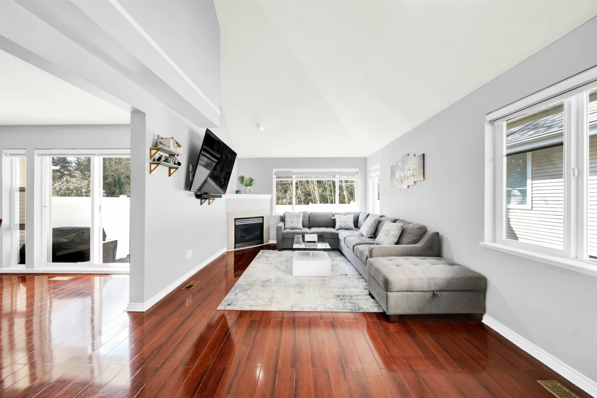 Family Room Photo of 25 13918 58 Avenue, Surrey, BC