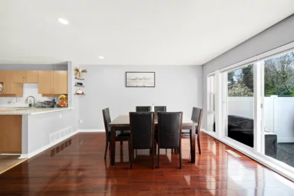 Kitchen Island Photo of 25 13918 58 Avenue, Surrey, BC
