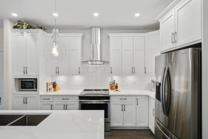 Kitchen Photo of 17 628 Mccombs Drive, Harrison Hot Springs, BC