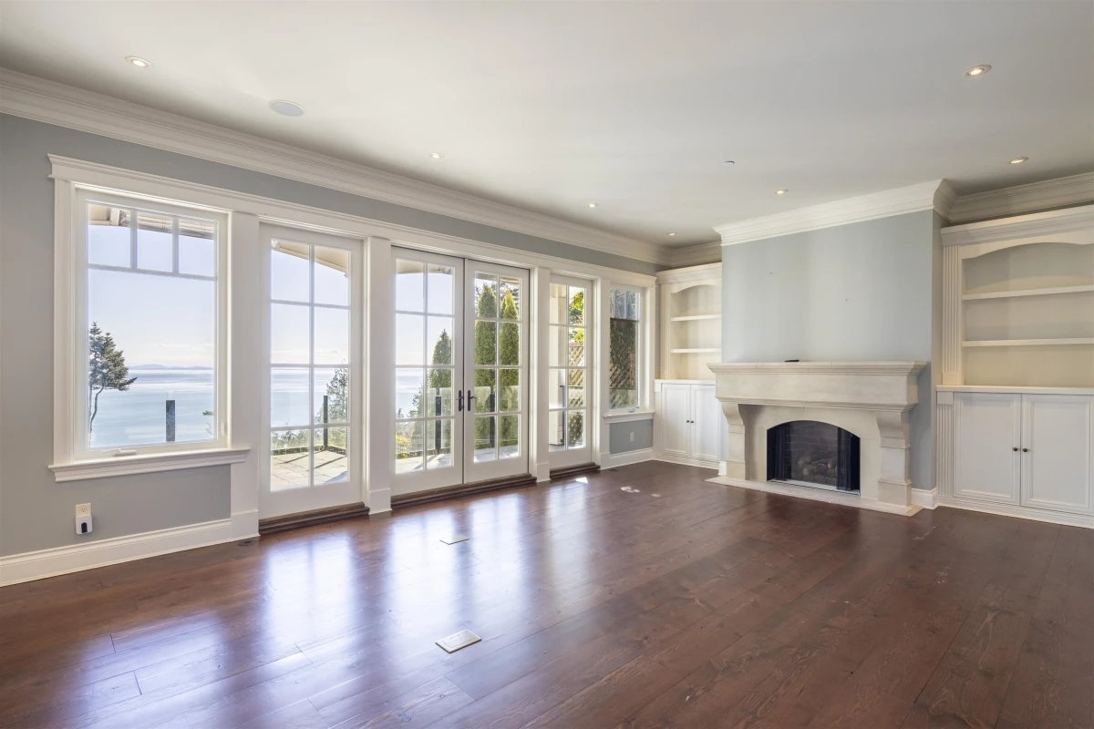 Living Room Photo of 13922 Terry Road, White Rock, BC