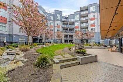 Front Yard Photo of 608 11077 Ravine Road, Surrey, BC