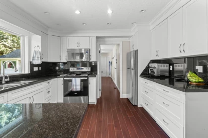 Powder Room Photo of 14273 26 Avenue, Surrey, BC