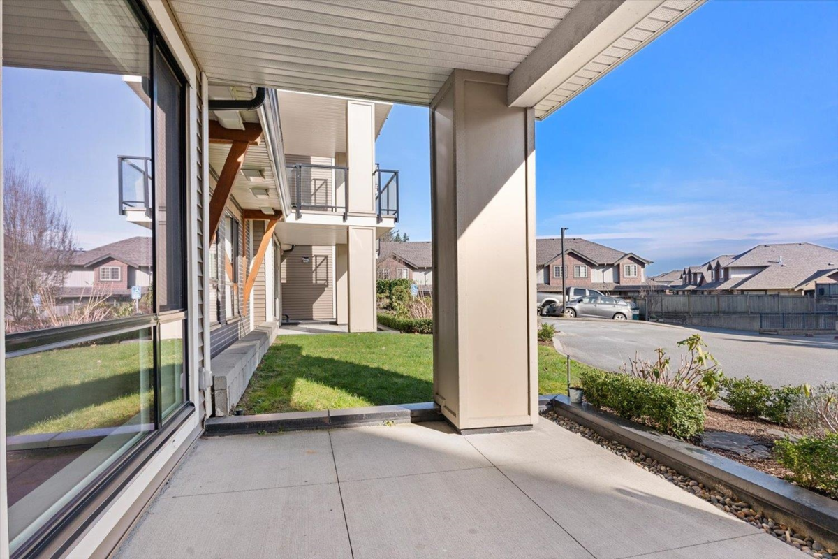 Family Room Photo of 102 45761 Stevenson Road, Chilliwack, BC