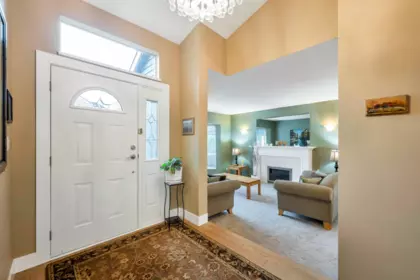 10574 Woodglen Close, Surrey, BC, Surrey — Single Family Residence for sale
