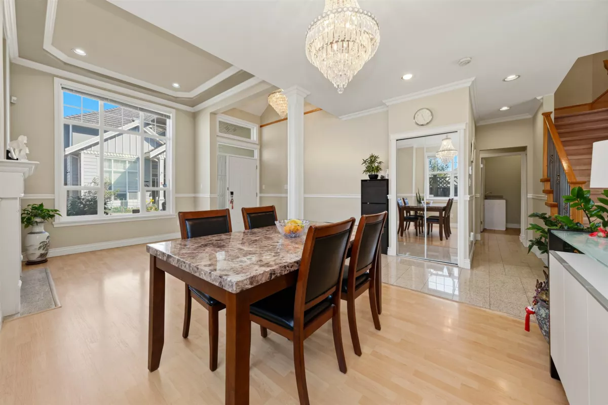 Living Room Photo of 6 7188 Blundell Road, Richmond, BC