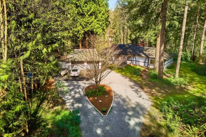 Hot Tub / Spa Photo of 23755 128 Crescent, Maple Ridge, BC